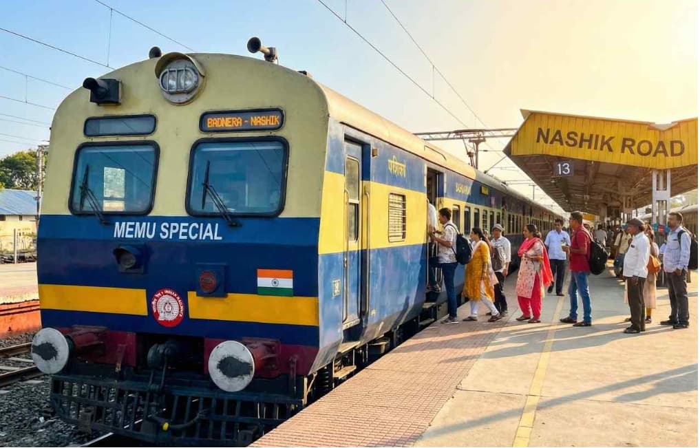 Central Railway Extends Badnera to Nashik MEMU Special Train Service for Summer Travel Season